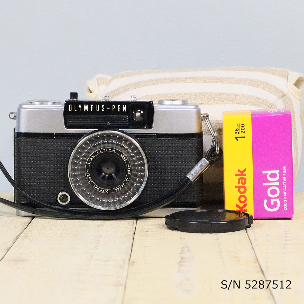 フィルムカメラ Olympus PEN EE-3 F0718-39-10-2v p 中古】【保証付 】 オリンパス OLYMPUS PEN EE-3 S/N 5287512（ケース