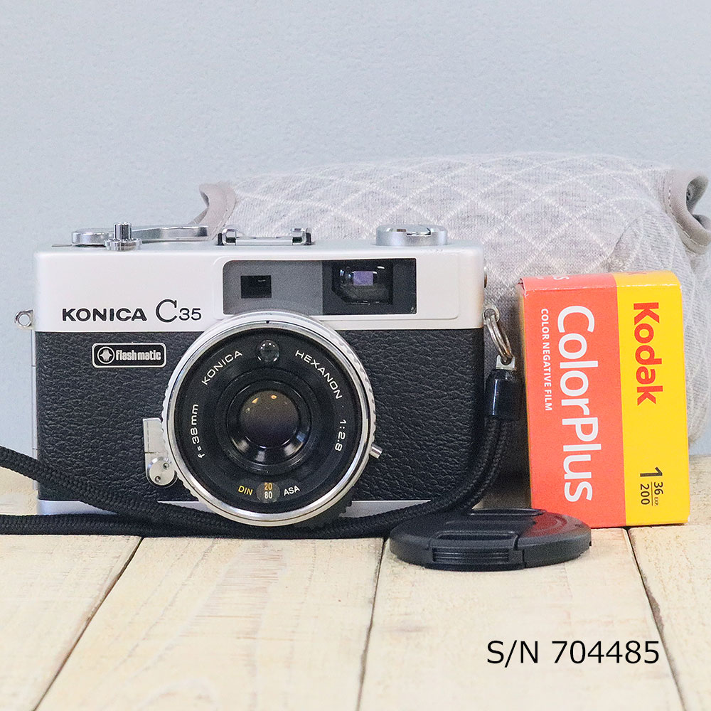 中古】【保証付 】 コニカ KONICA C35 Flashmatic S/N 704485（ケース