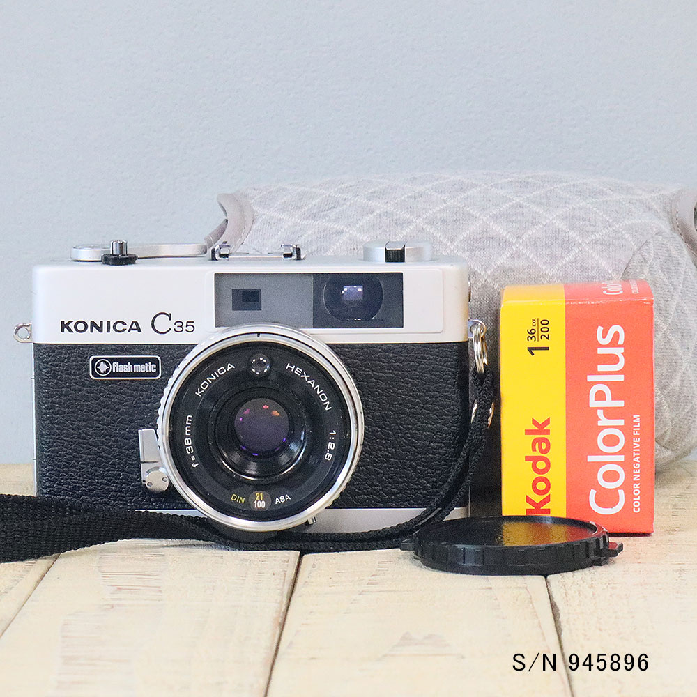 中古】【保証付 】 コニカ KONICA C35 Flashmatic S/N 945896（ケース