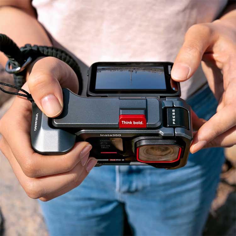 [ Insta360 ] Ace Pro2 デュアルバッテリーキット CINSBBGA-DB UWL-03 ワイドレンズセット |  | 03