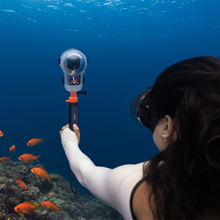 [ Insta360 ] Insta360 X6用 見えない潜水ケースPro CINSBBXG-01 |  | 06