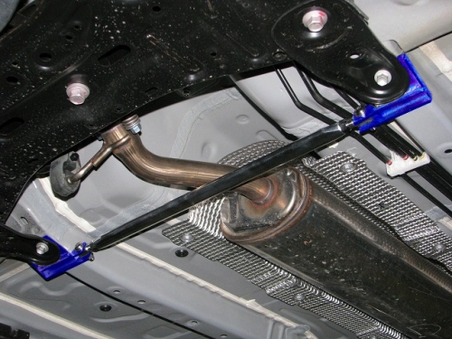 フロントモノコックバー　ダイハツ　ロッキー　A200S　MOタイプ |  | 01