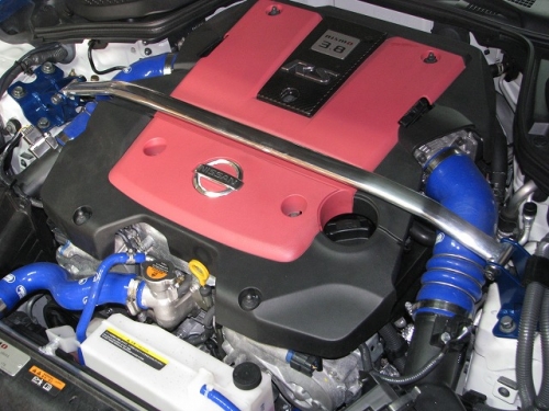 【新品未使用】日産 フェアレディZ ストラットバーアッパーセンターカバー 純正品 フェアレディz33（ストラットタワーバー）｜補強パーツ｜自動車 | 車
