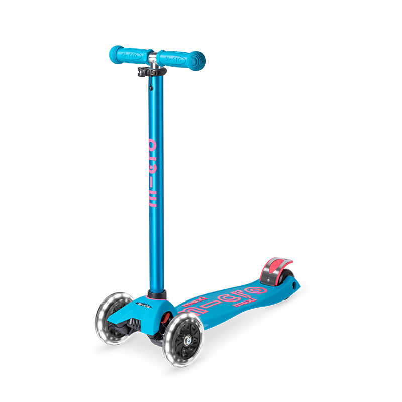 Micro Scooter マキシ マイクロ デラックス LED 5歳〜 キック