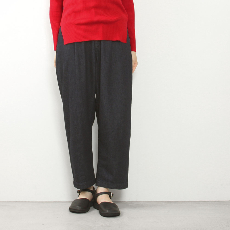 （OUTLET）GRANDMA MAMA DAUGHTER グランマママドーター ピンタックスタンドカラーシャツ GS2333991 楽天市場】（OUTLET）GRANDMA MAMA DAUGHTER グランマママ