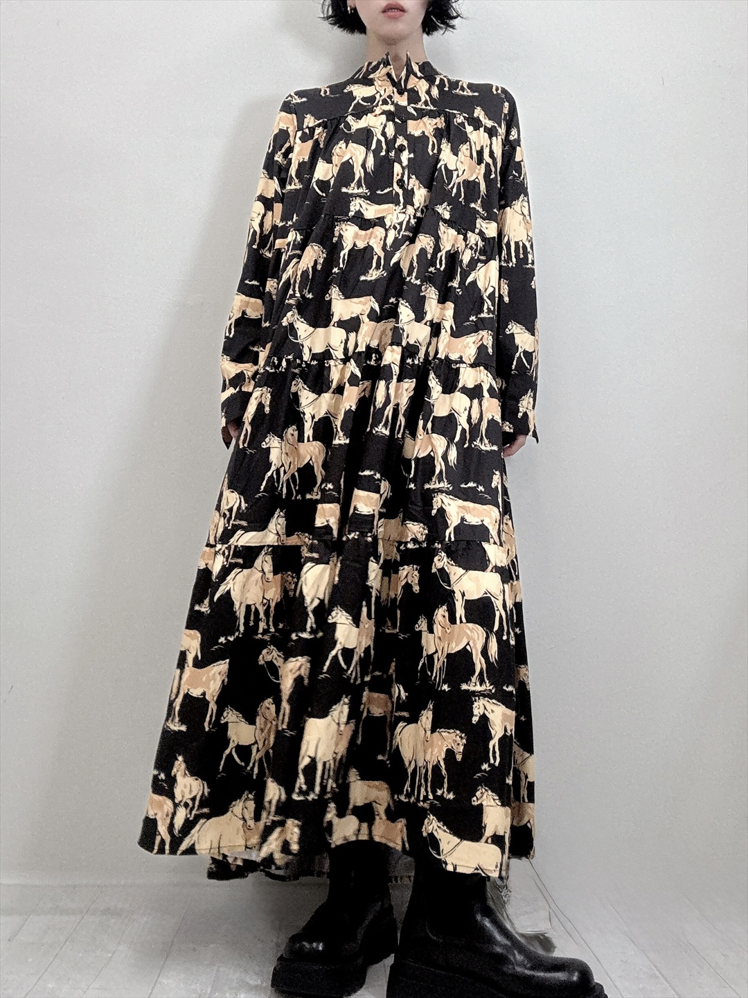 miele grande（ミエーレグランデ） 馬柄 ティアード ワンピース