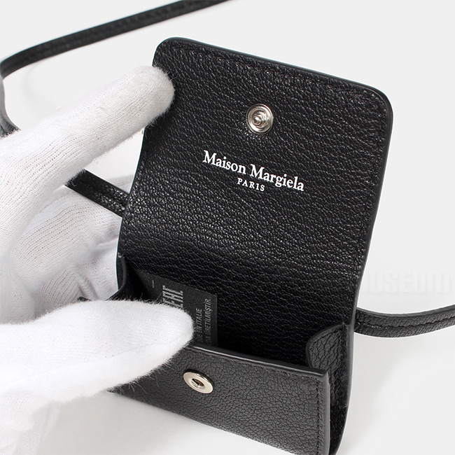 Maison Margiela メゾン マルジェラ AIRPODS CASE PRO エアポッズ プロ