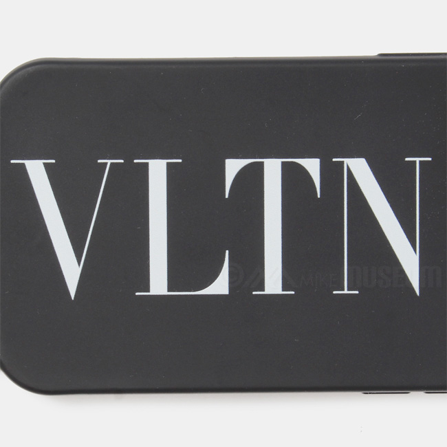 VALENTINO ヴァレンティノ レディース アイフォン 13 Pro ケース VLTN 