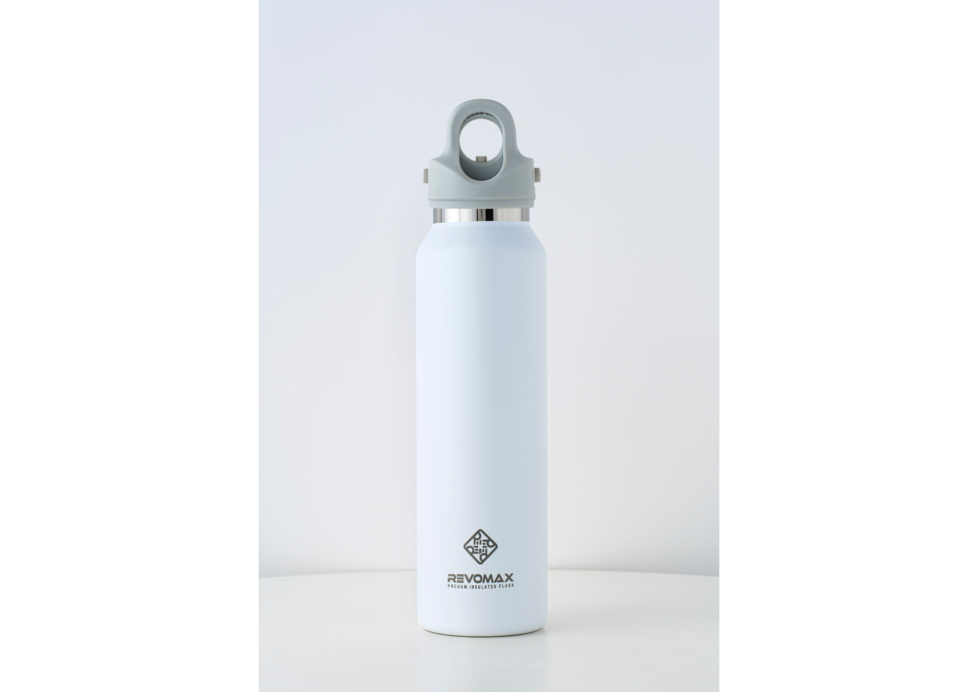 あ*お様 YOASOBI x Zepp 水筒 16oz 白　　　レボマックス　新 Amazon.co.jp: YOASOBI Zepp グラウラーボトル ホワイト 白