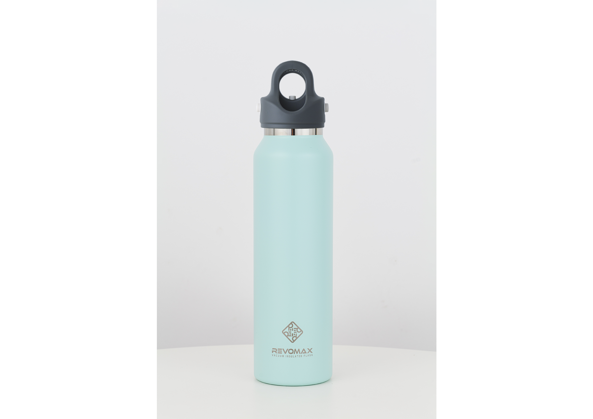 Reebok - 【海外限定・新品未使用】Reebok  メタルウォーターボトル 750ml 保冷 Amazon.co.jp: Reebok ウォーターボトル : スポーツ＆アウトドア