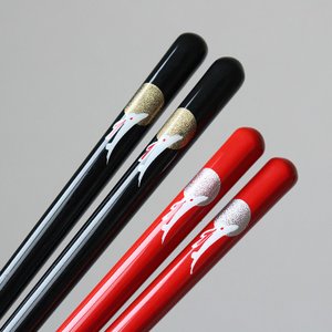 赤　白　お箸セット ハローキティ 音の鳴らない お箸 スプーン セット18cm お弁当