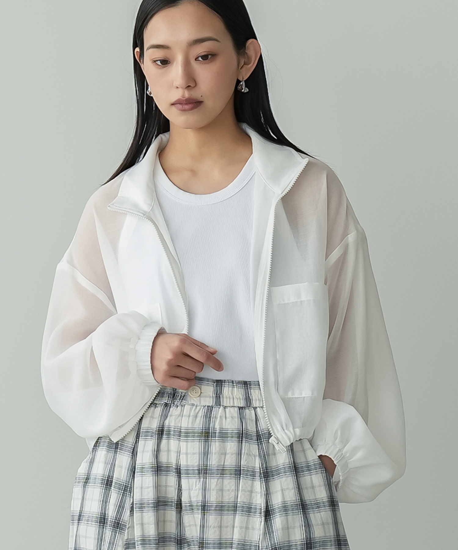 mili an deni（ミリアンデニ） エステルボイルシアースタンドショート