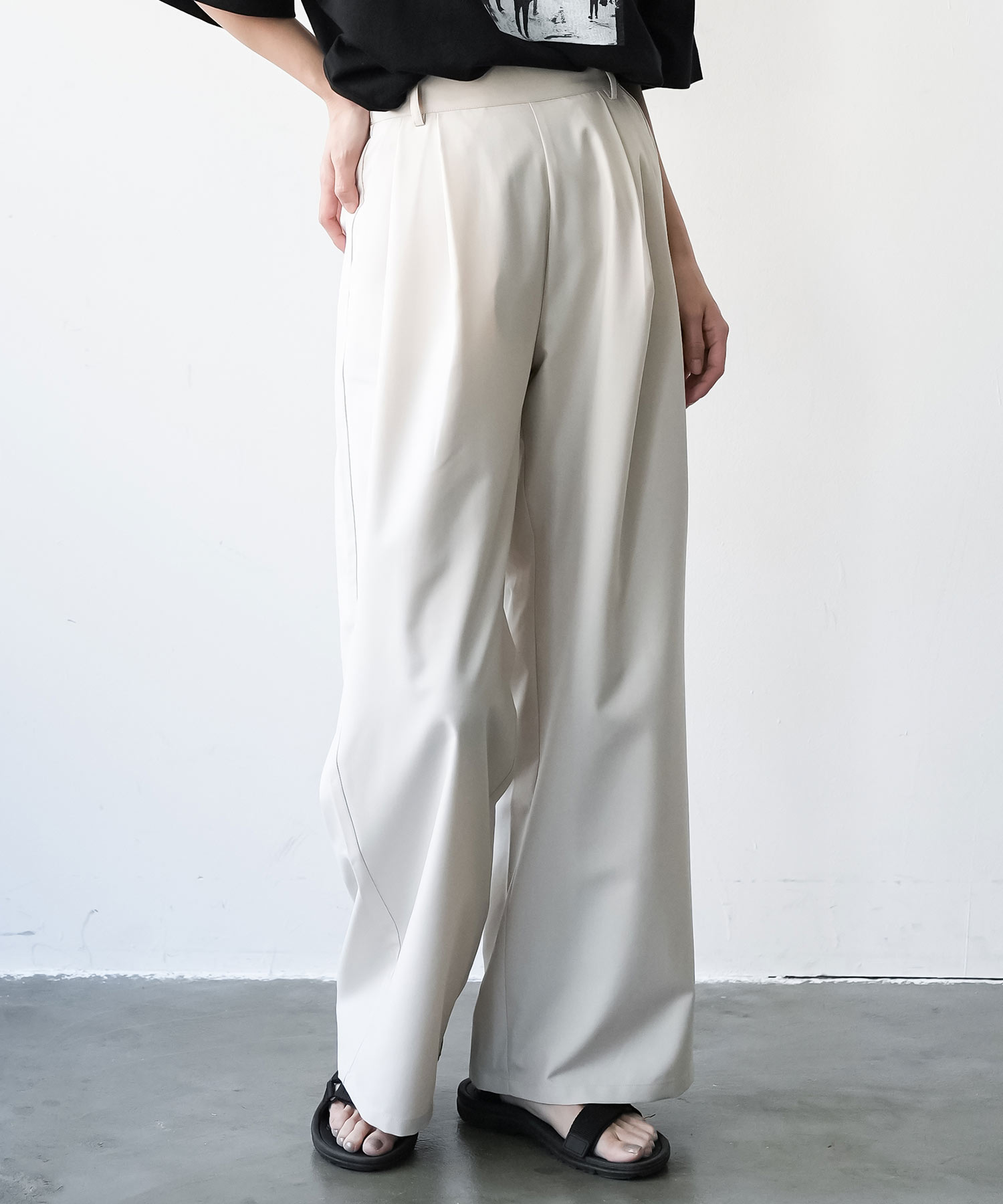 ☆極美品☆エイトン ツータックスーパーワイドスラックス ウール 2 M