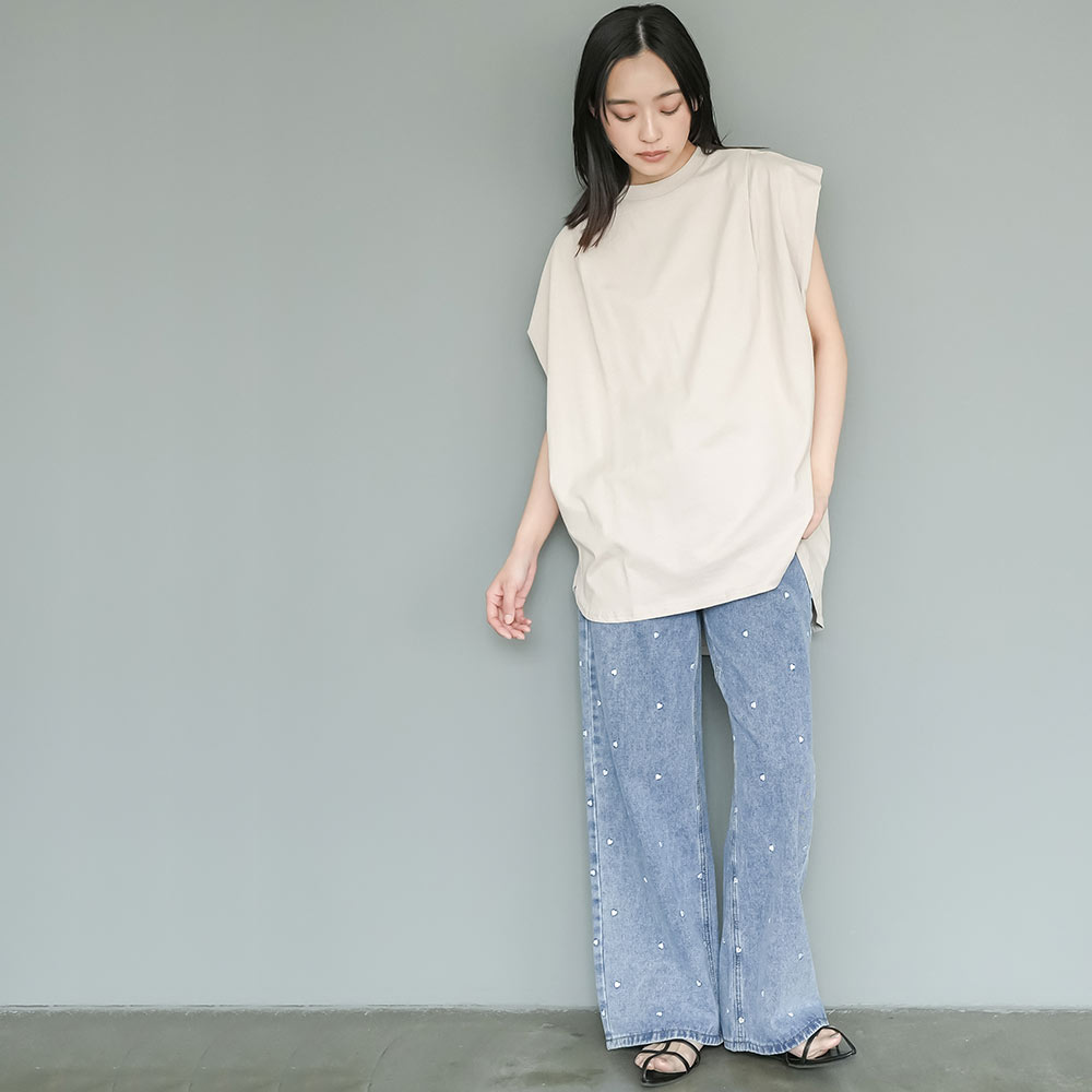 ハート刺繍デニムパンツ ハート刺繍 ウォッシュ加工 シーズン