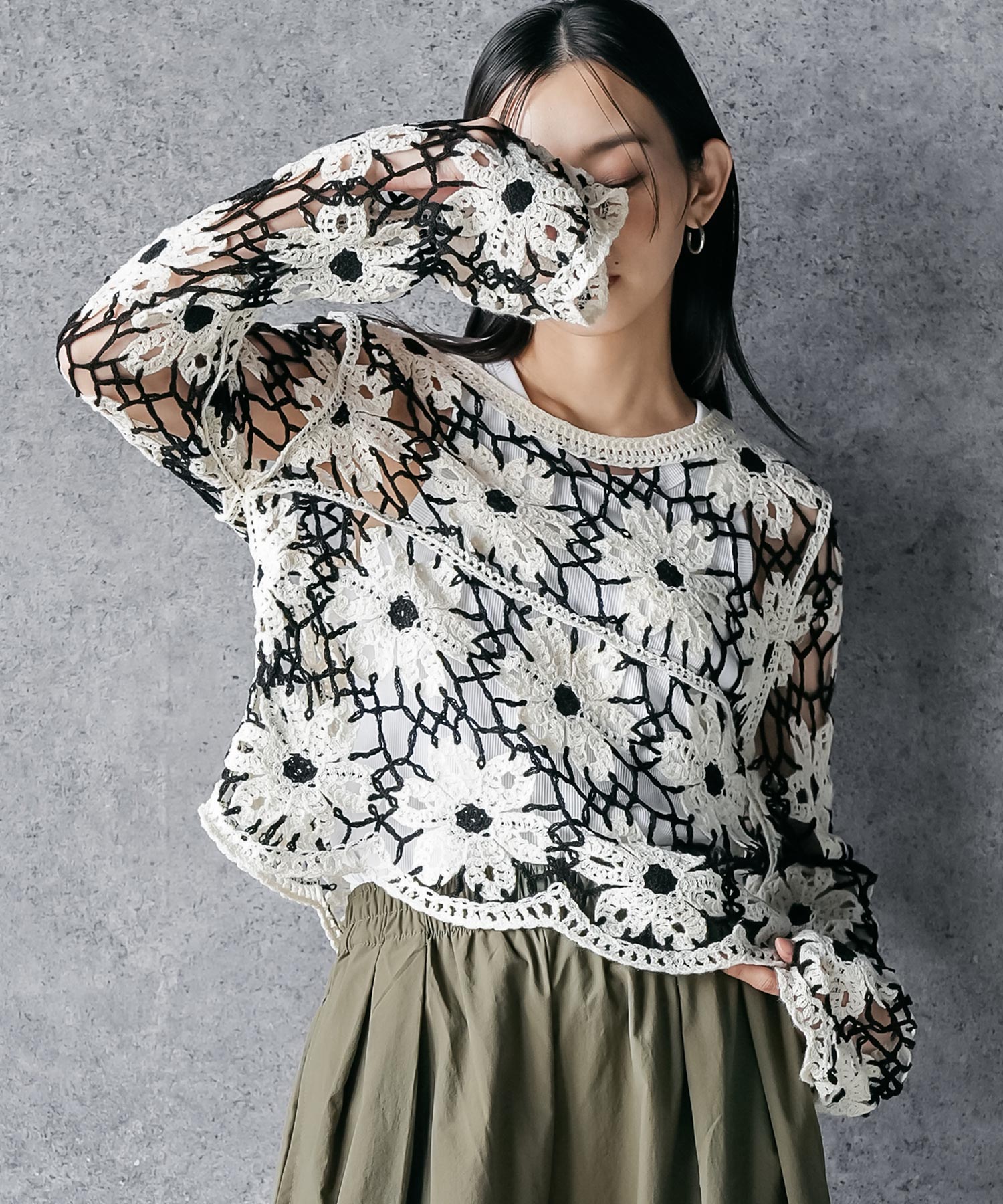 クロシェ花柄プルオーバー かぎ針ニット 花柄 ニット スカラップ