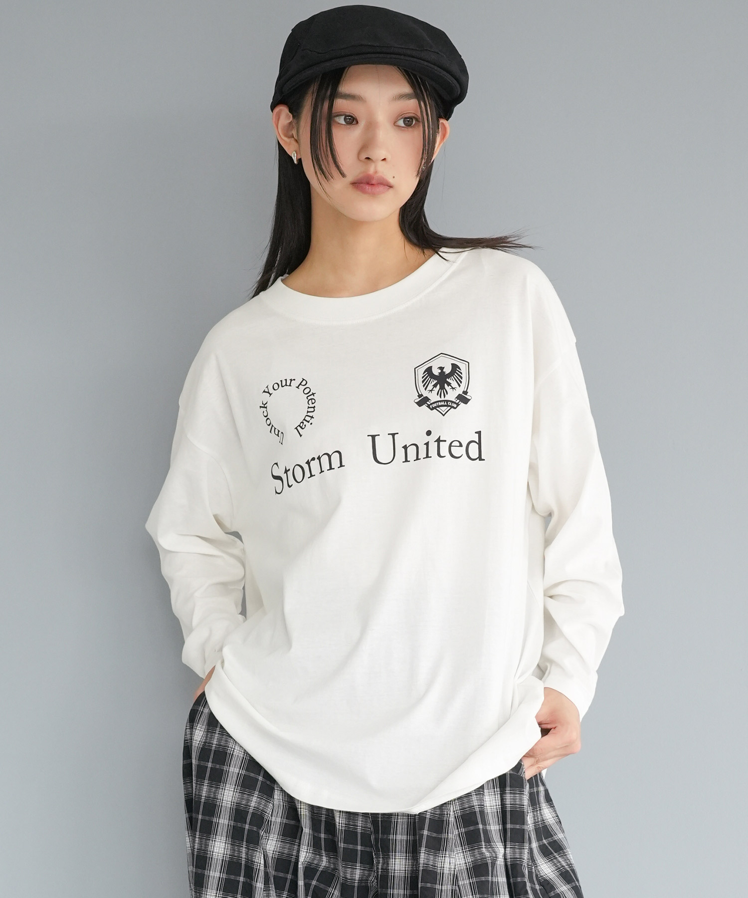 mili an deni（ミリアンデニ） スポーティロゴロンT ロゴプリントT 