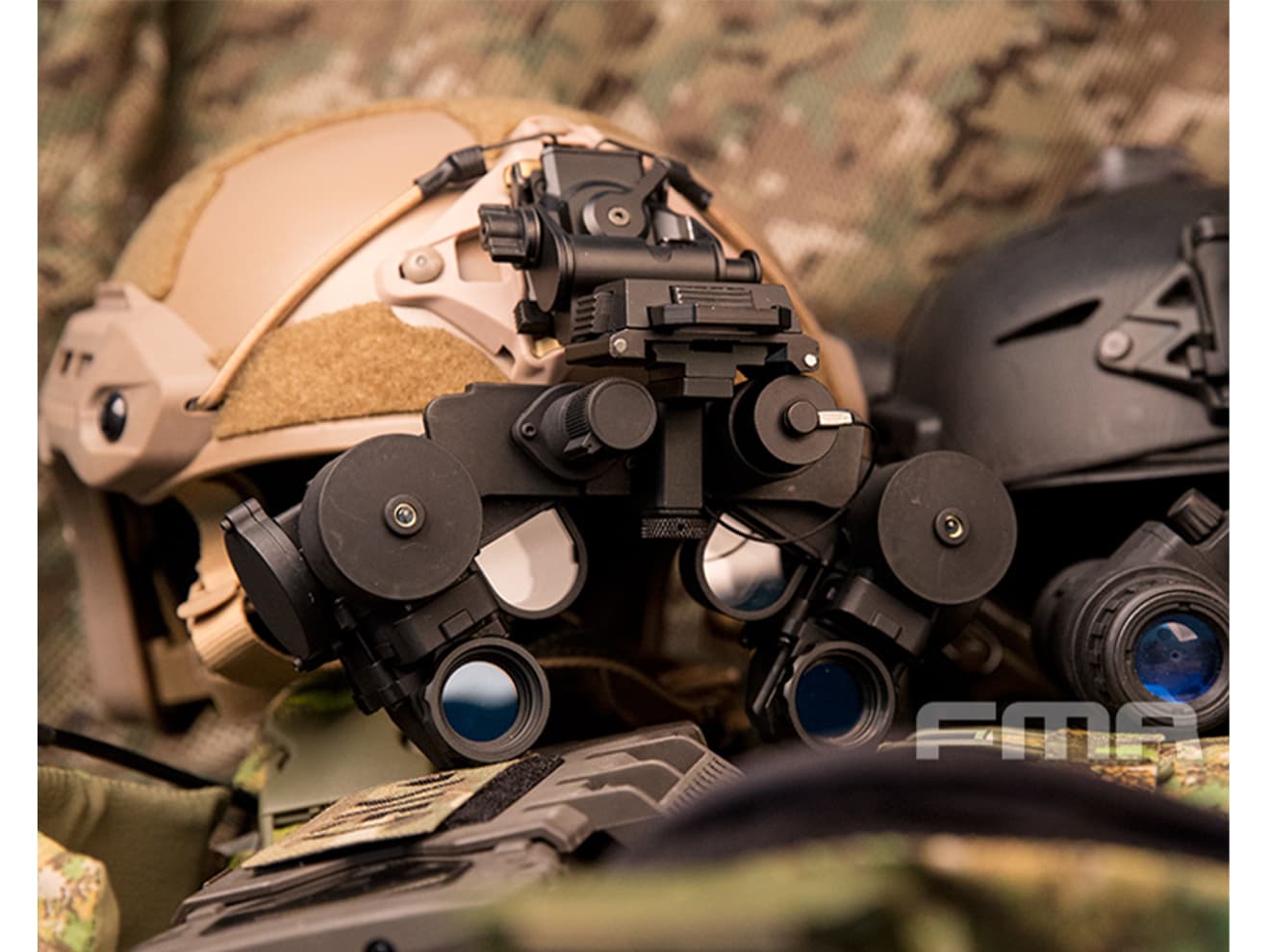H8122B FMA AN/PVS-21タイプ ダミーナイトビジョンゴーグル : MILITARY