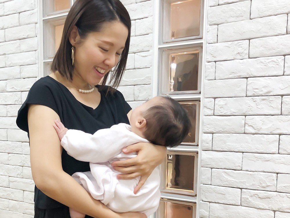 特集 授乳服春のお出かけ応援企画 授乳服ででかけよう 授乳服を使った最新ママコーデ集 マタニティ服と授乳服のmilk Tea 可愛くて安いマタニティ服 授乳服の専門店