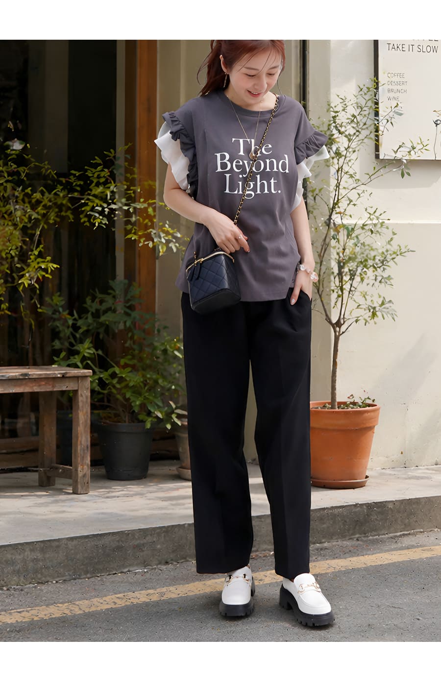 マタニティパンツ 麻調タックワイドパンツ 582194 : 授乳服と