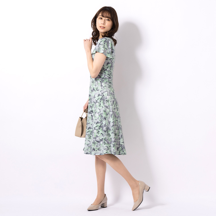 ケイミー　クラシカルフラワー　マリリンワンピース　半袖 4WAY】紅ほたる マリリンワンピース– kay me