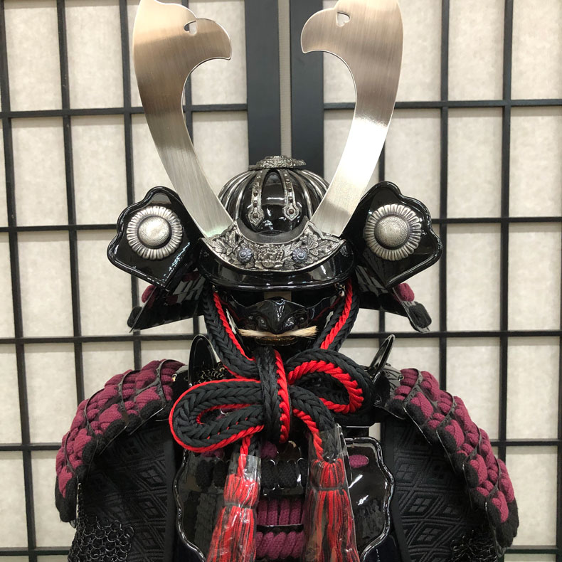昭和レトロ ①【#鎧 飾り】 ②黒（飾り・収納箱） 端午の節句