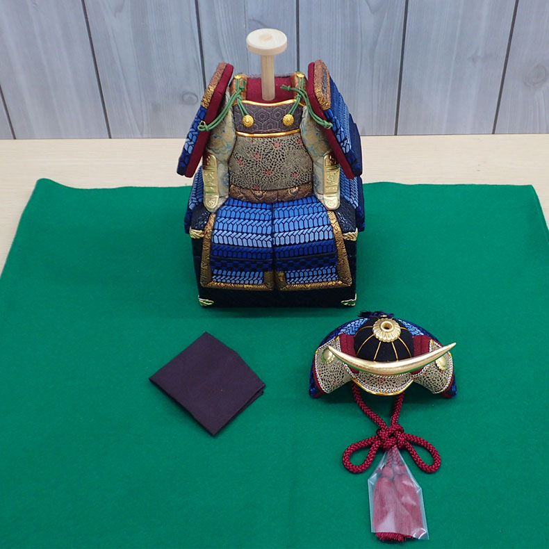 木目込人形作家 大里彩作 木目込大鎧 コンパクト飾り 五月節句 五月