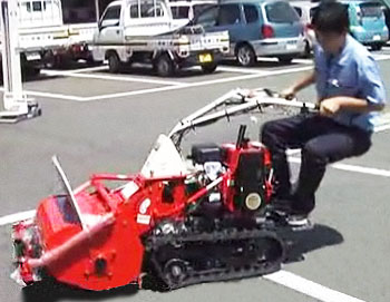 アテックス 自走草刈り機 刈馬王用オプション ステップシート (腰掛け
