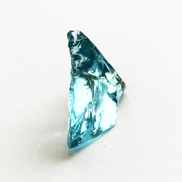 お値下げ　アンダラクリスタル　シエラネバダ産　　エレクトリックブルー　６８g アンダラクリスタル〈エレクトリックブルーアンダラ〉 送料無料