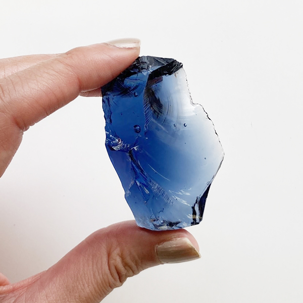 アンダラクリスタル〈スターライトエレスチャルサファイア 青〉 虹入り