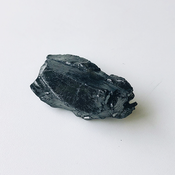 送料無料【電磁波対策に】エリートシュンガイト単品 : Mineral&Fossil