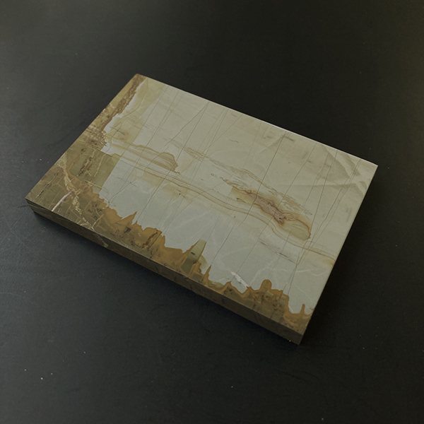 パエジナストーン（約67×47ミリ） : Mineral&Fossil - 通販 - Yahoo