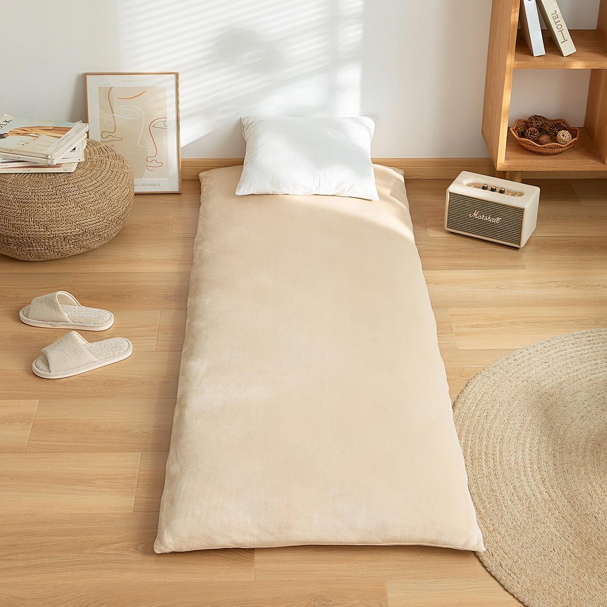 光沢のある、ふかふかの座布団 光沢のある、ふかふかの座布団 楽天市場】ふかふか 座布団の通販