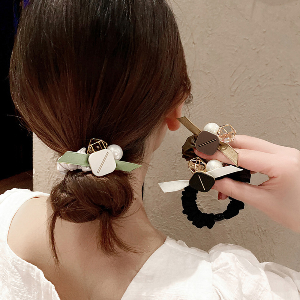 シュシュリボンヘアゴム ヘアアクセサリー｜miniministore｜キャリー品