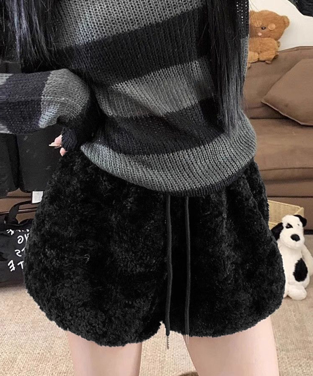 miniministore（ミニミニストア） ボアショートパンツ もこもこルーム