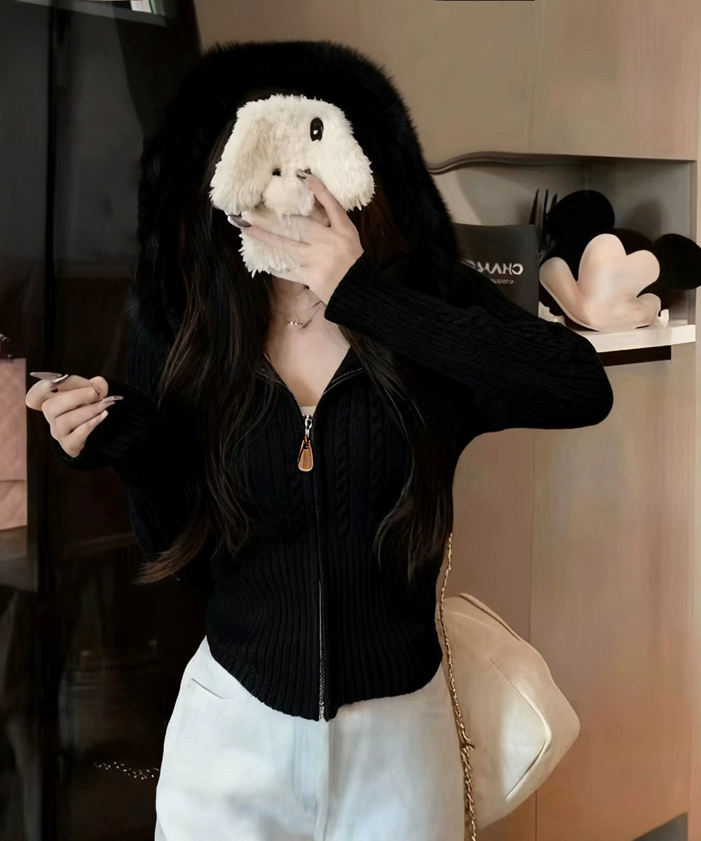 miniministore（ミニミニストア） フード付きケーブル編みニット