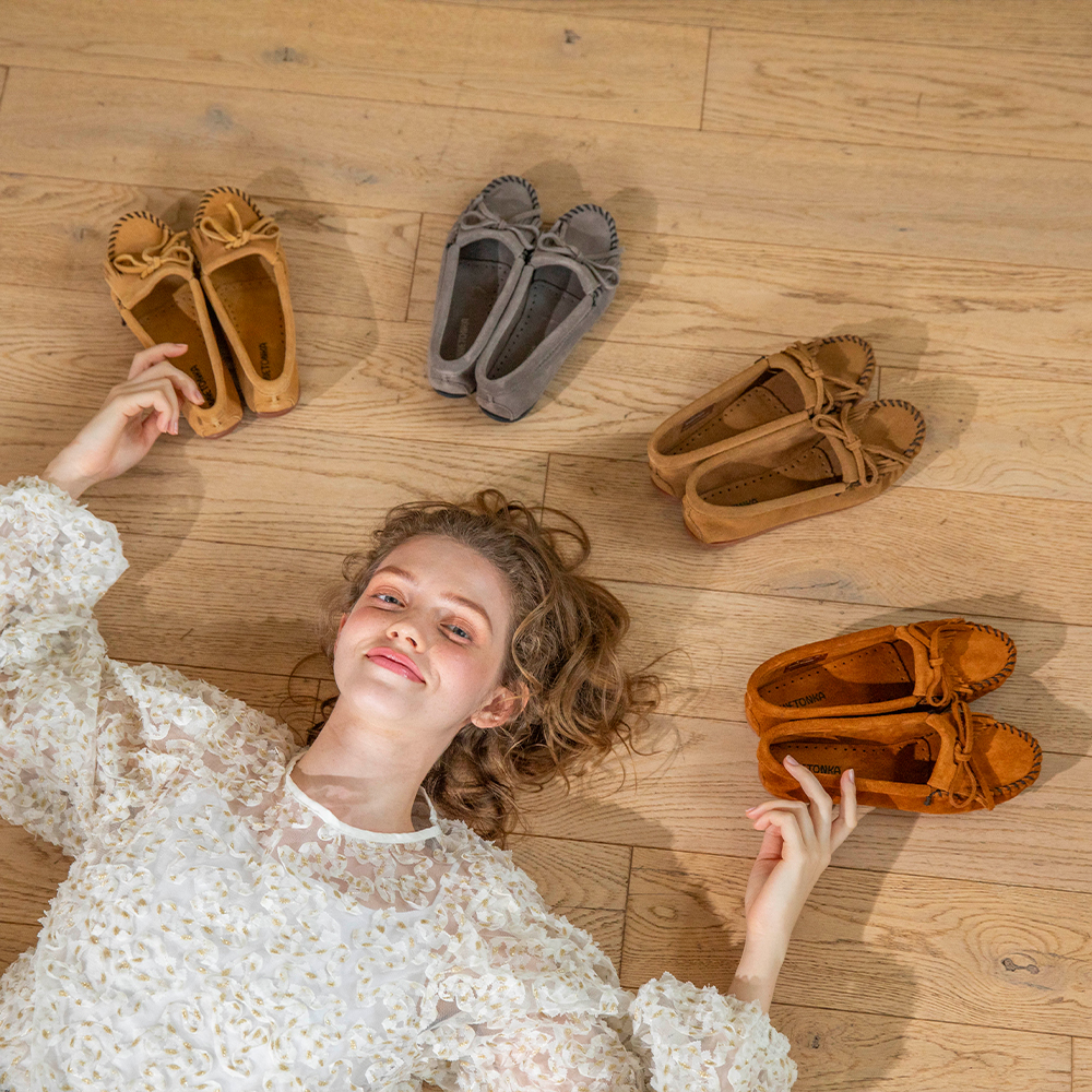 ミネトンカ　キルティー　スエードモカシン Minnetonka 【特典付き】ミネトンカ公式 MINNETONKA キルティー