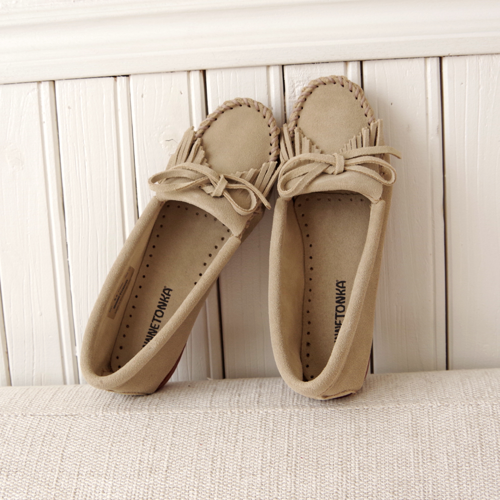 ミネトンカ　キルティー　スエードモカシン Minnetonka 【特典付き】ミネトンカ公式 MINNETONKA キルティー