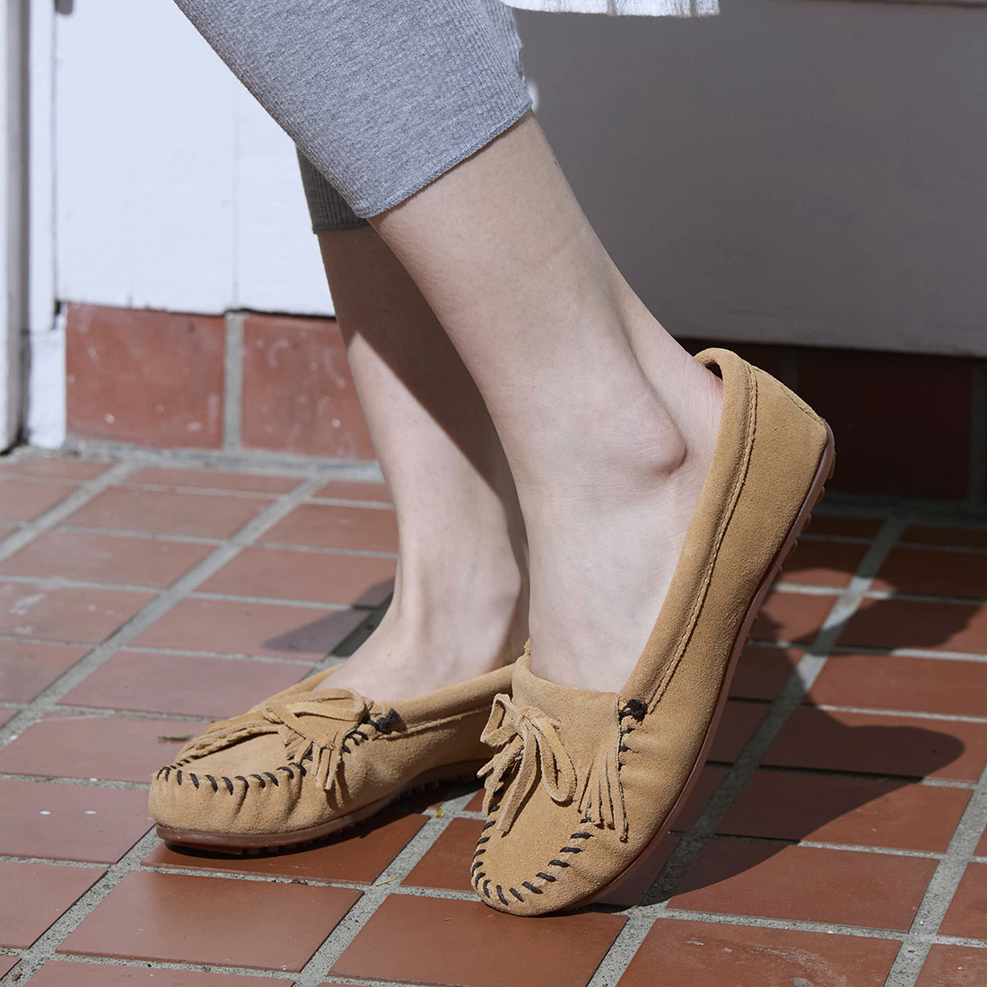 Minnetonka（ミネトンカ） ミネトンカ公式 キルティー スエード