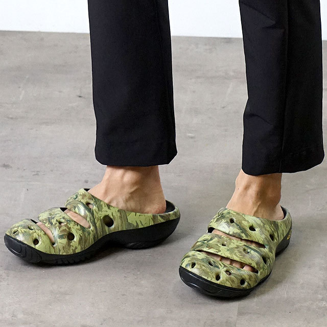 【国内発送】 Arts Yogui アーツ ヨギ キーン KEEN MNS クロック Green Camo 靴
