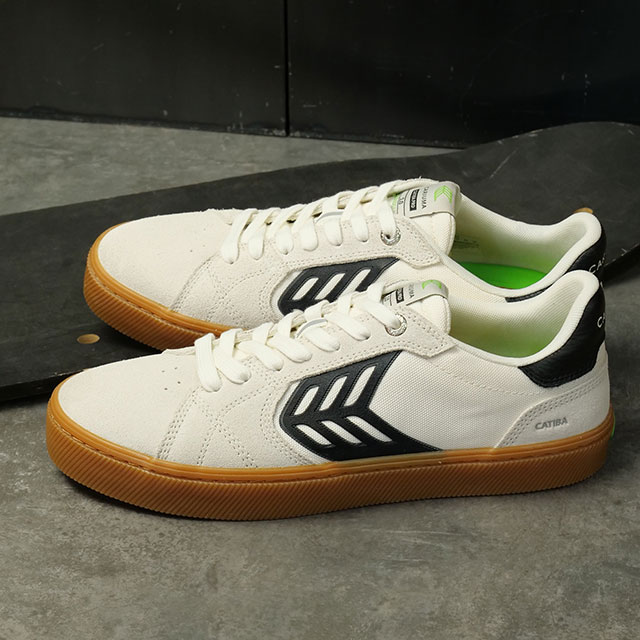 CARIUMA（カリウマ） スニーカー カティバ プロ2.0 482809W2E FW25