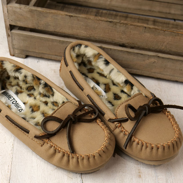 Minnetonka（ミネトンカ） レディース フラットシューズ キミー 4401