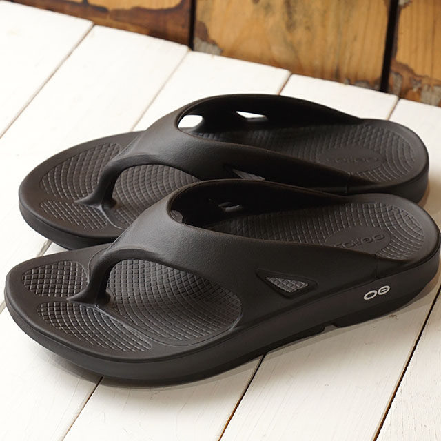 OOFOS（ウーフォス） 6か月保証 ウーオリジナル Ooriginal メンズ