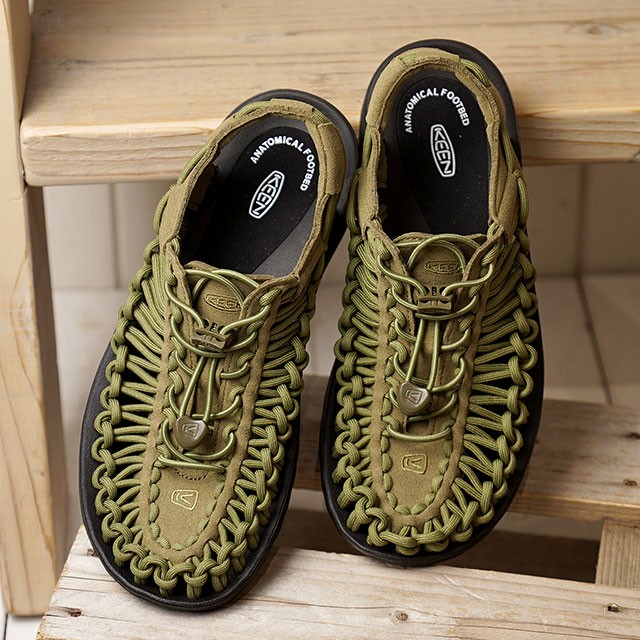サイズ24 KEEN UNEEK サンダル キーン 花柄 カーキ 歩きやすい KEEN - サイズ24 KEEN UNEEK サンダル キーン 花柄 歩きやすい