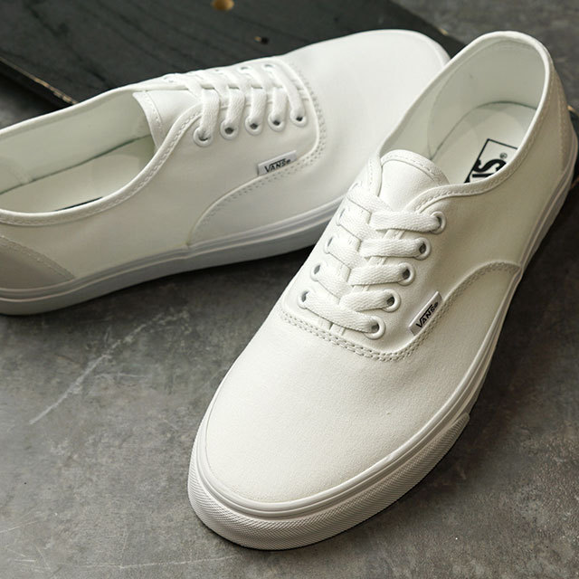 VANS（ヴァンズ） スニーカー オーセンティック AUTHENTIC VN000EE3W00