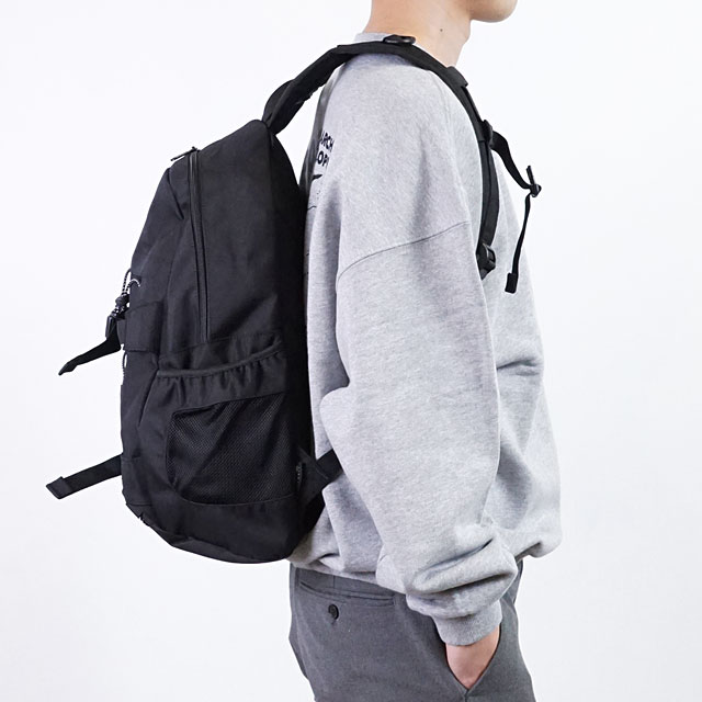 エクストララージ XLARGE スタンダードロゴ トラックフック バックパック STANDARD LOGO TRUCK HOOK BACKPACK  01193018 101232053002 BLACK 黒 ブラック系