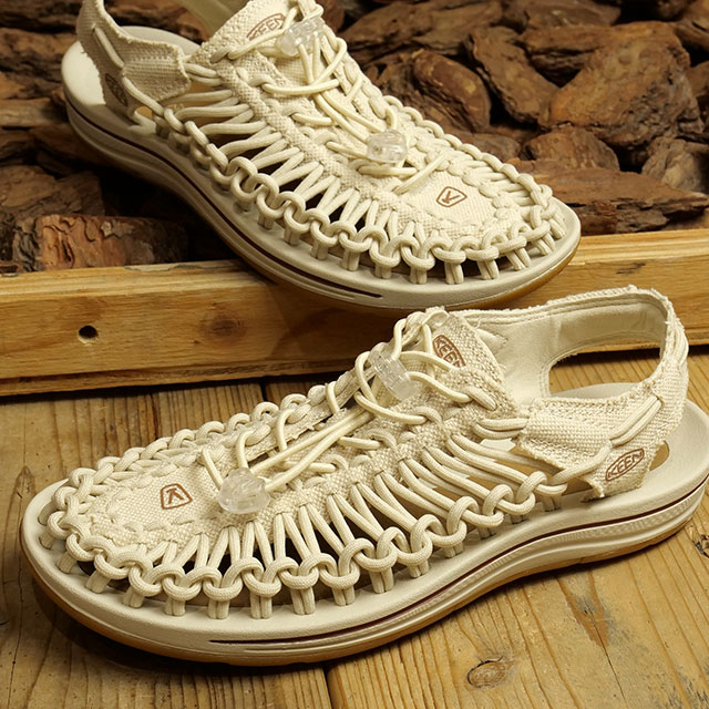 KEEN 先着で限定プレゼント 返品送料無料 キーン ユニーク