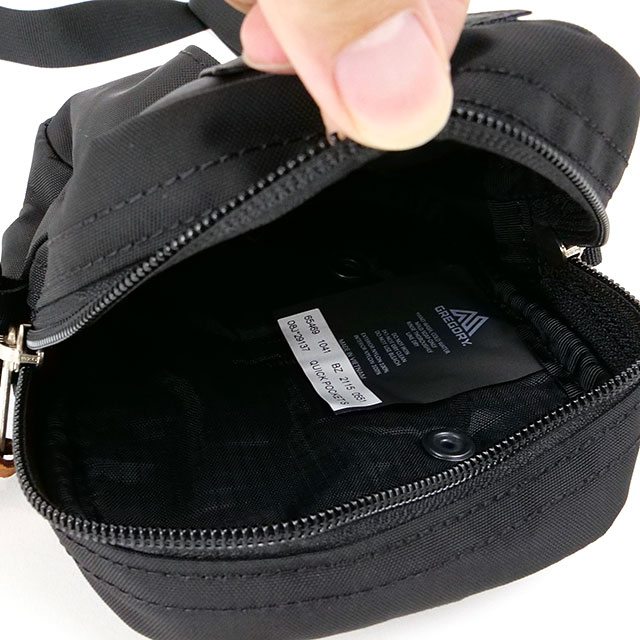 グレゴリー GREGORY クイックポケットS 654691041 FW22 1.5L QUICKPOCKETSML メンズ・レディース アウトドア 縦型ショルダーポーチ バッグ ブラック 正規取扱店 | GREGORY | 03