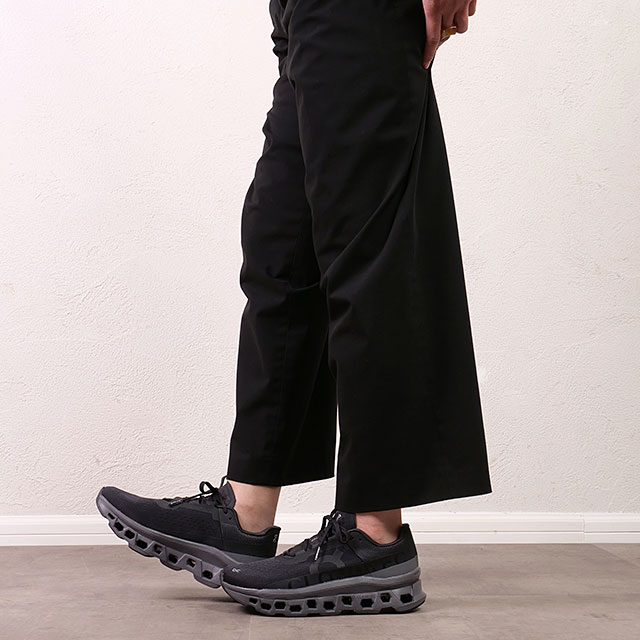 On（オン） レディース スニーカー クラウドモンスター 61.99024 W