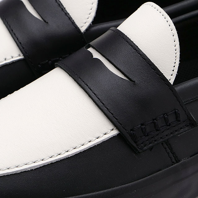 CONVERSE　スケートボーディング ローファー　コンビ　合成皮皮 CONVERSE スケートボーディング ローファー コンビ 合成皮革