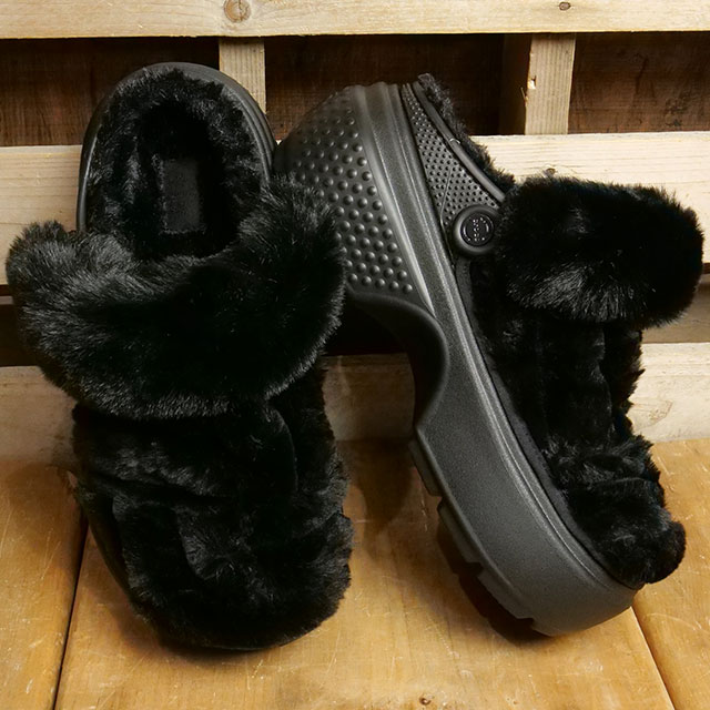 クロックス crocs レディース サンダル ストンプ ラインド キルテッド クロッグ 208938-001 FW23 STOMP LINED